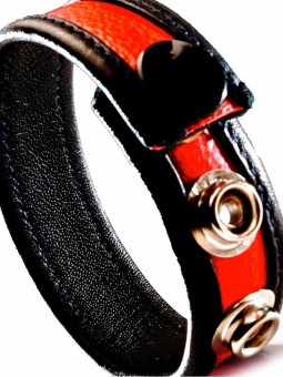 Cockrings Leather  Simili leather cockring orange and black.The 3 pressures make it easier to put in place and allows a better c