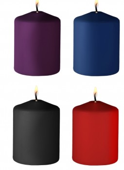 imports 4 bougies SM parfums variés - Ouch! Composition : Paraffine, cire végétale Dimensions des bougies : 3.5 x 4.5cm Températ