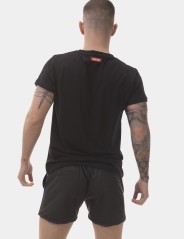 imports T-shirt Dom Barcode Berlin T-shirt noir avec le mot DOM en rouge.Col rond et manches courtes. Composition : 100% Coton 6